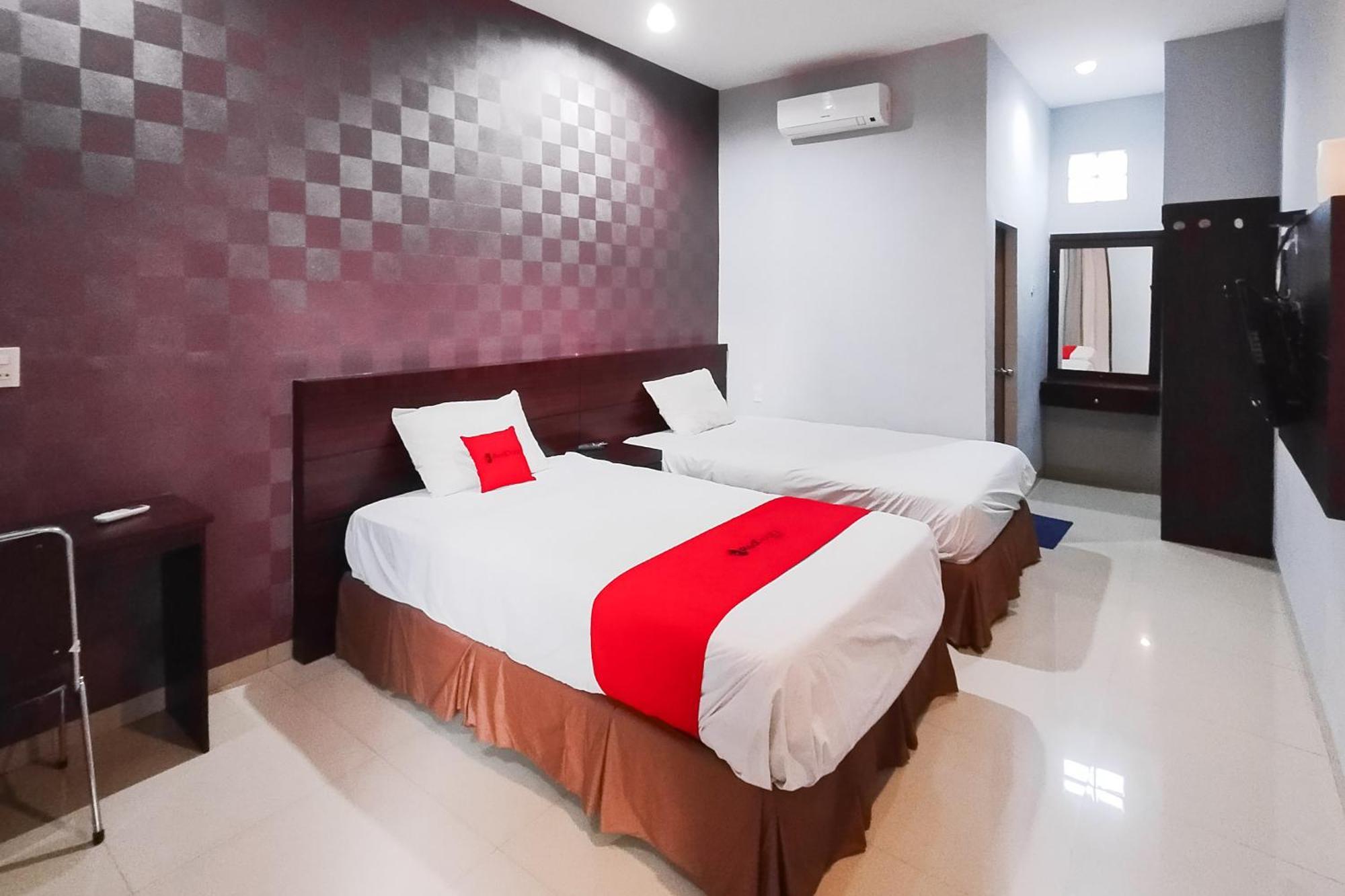 Reddoorz Syariah Near Lotte Grosir Medan Hotel Sunggal Exterior photo