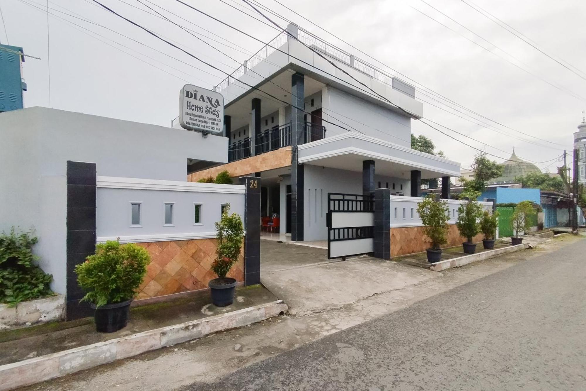 Reddoorz Syariah Near Lotte Grosir Medan Hotel Sunggal Exterior photo